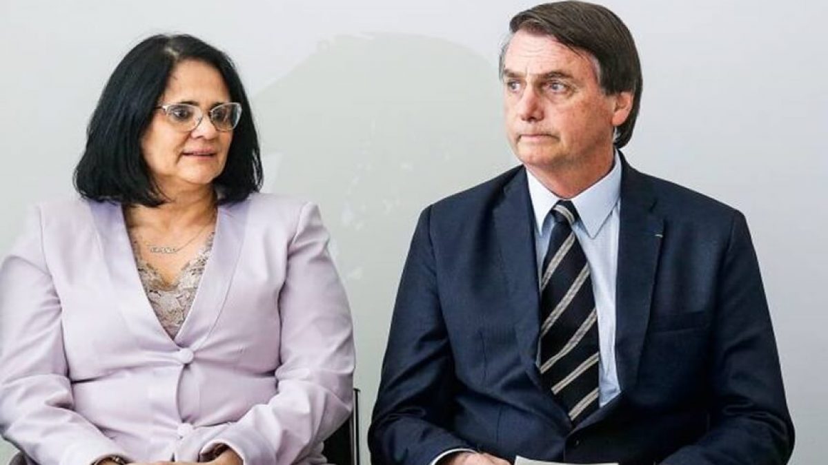 Damares fala em reeleição e que precisa de 12 anos para 'cuidar do Brasil
