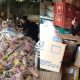 Richarlison doa 6,4 toneladas de alimentos a famílias carentes
