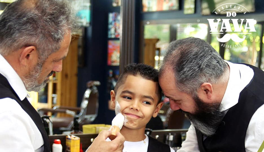 Barbearia do Vavá faz 'Domingo Solidário' neste final de semana