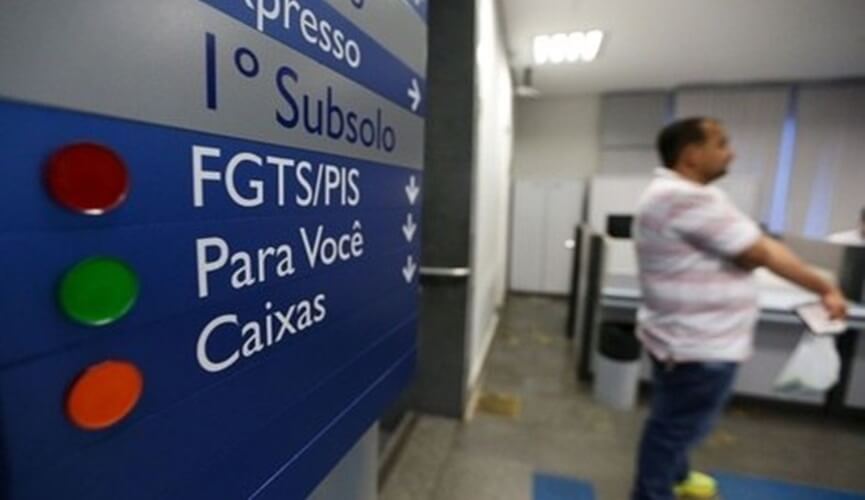 Caixa divulga cronograma para saques do FGTS