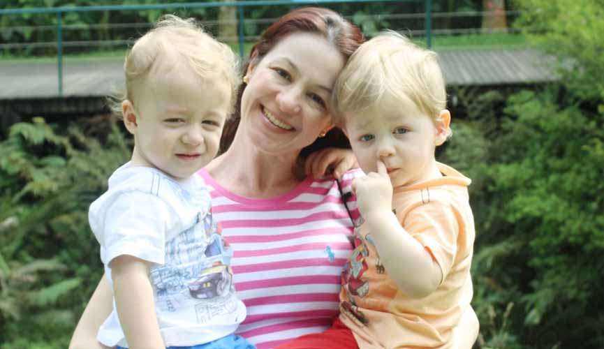 Consultora materna visa auxiliar mães de gêmeos e múltiplos em Jundiaí