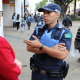 Guarda Municipal de Jundiaí faz alerta sobre uso do celular nas ruas