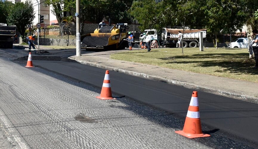 Prefeitura começa as obras de recuperação das ruas na Vila Maringá e Agapeama