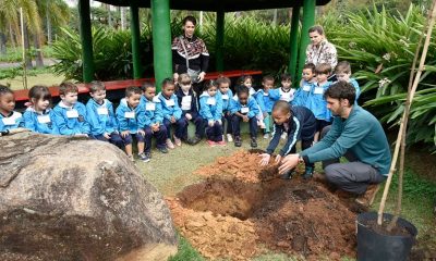 Jardim Botânico recebe visitações de alunos do programa de Educação Ambiental