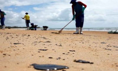 Estados fora do Nordeste podem ser atingidos por manchas de óleo