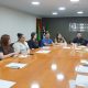 reunião com representantes de empresas na associação comercial de Jundiaí