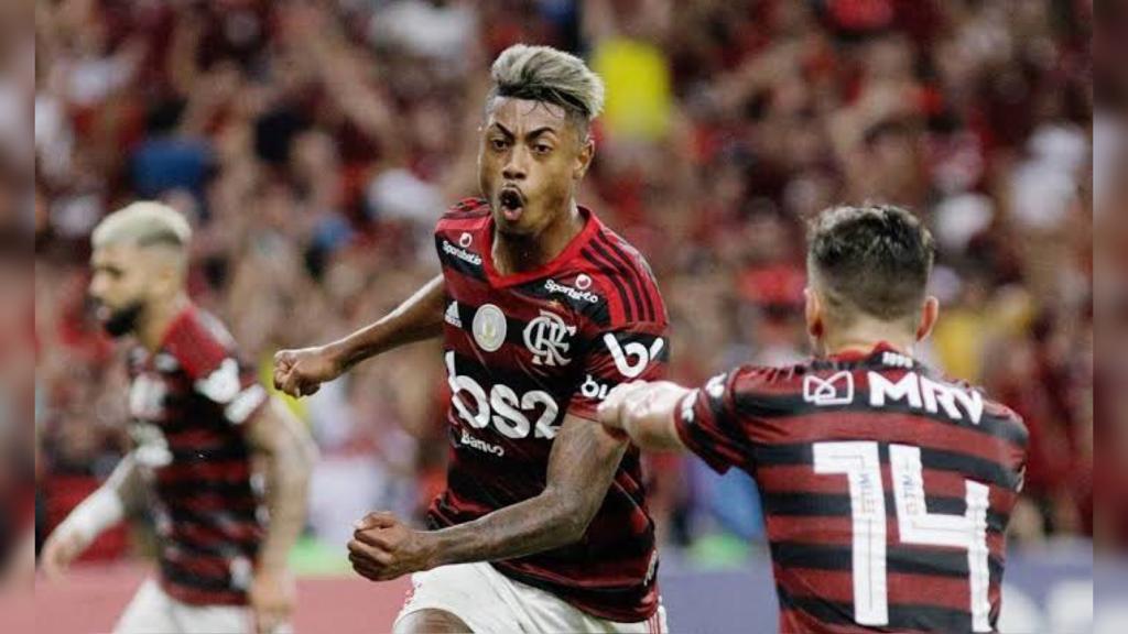 Atacante Bruno Henrique comemora gol da virada do Flamengo, contra o Al-Hilal