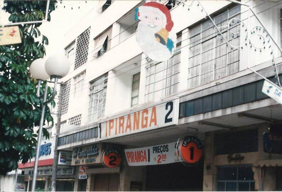 Fachada do Cine Ipiranga em 1994
