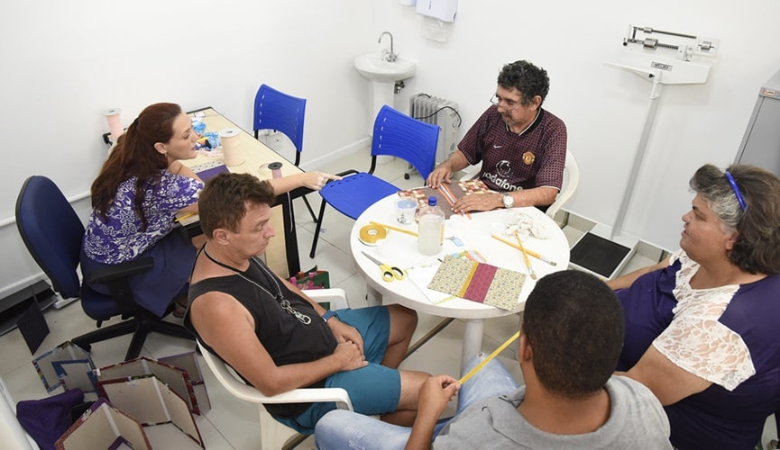 Atendimento médico em grupo de pacientes com transtornos mentais