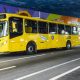 ônibus amarelo