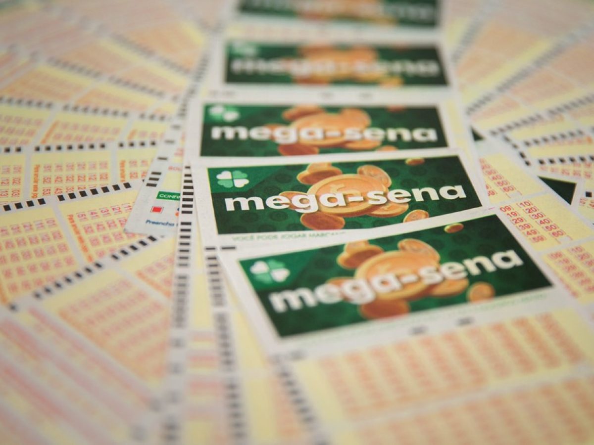 Quais as chances de ganhar na Mega? Como apostar? Sorteio pode pagar R$ 190  milhões neste sábado, Loterias