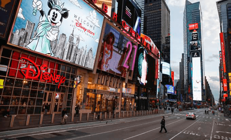 Times Square vazia, sem turistas