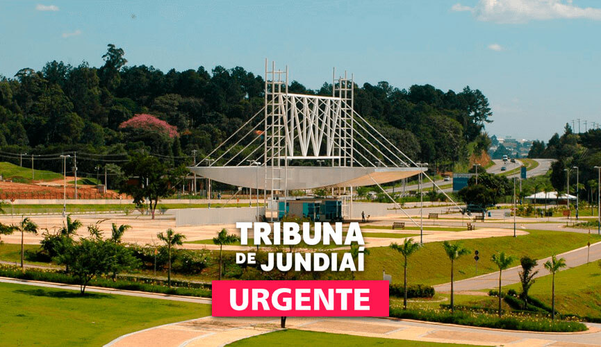 Fachada do Parque da Cidade com selo de Urgente