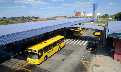 Foto de terminal urbano