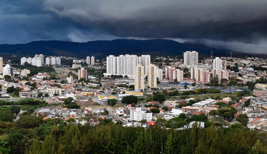 Foto de Jundiaí nublada