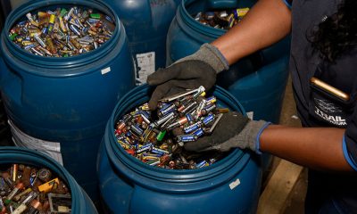 Postos de coleta de pilhas e baterias usadas. (Foto: Divulgação/PMJ)