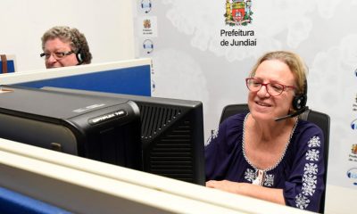 Atendentes da Central de Atendimento do Disque Coronavírus em Jundiaí