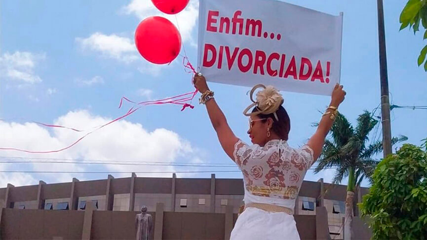 Empresária celebra divórcio. (Foto: Divulgação/Amanda Borges)