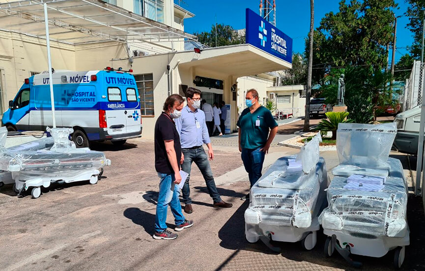 Hospital São Vicente adquire macas de alto padrão. (Foto: Divulgação)