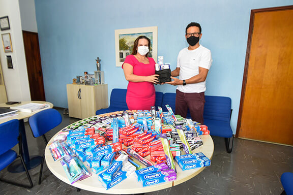 Ugads recebe doação da Esef. (Foto: Divulgação)