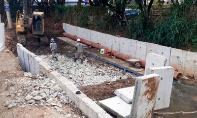 Obras no córrego em Várzea Paulista. (Foto: Divulgação)