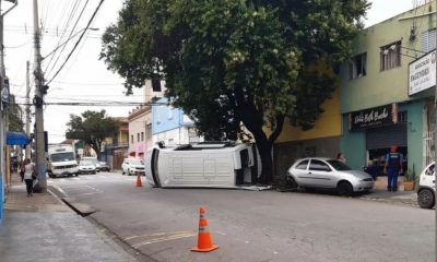 Acidente bloqueia trânsito no centro de Jundiaí