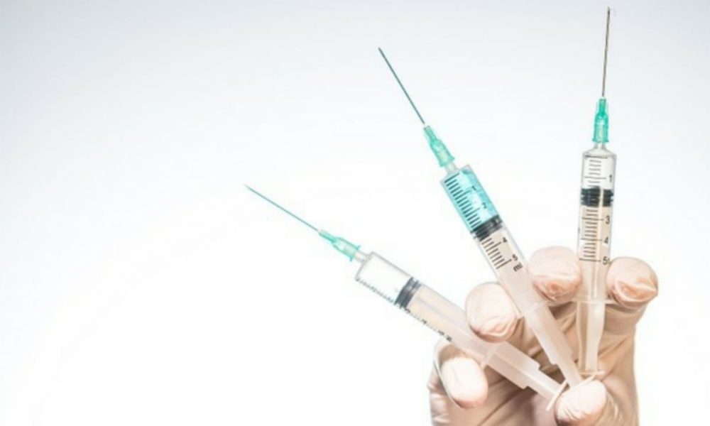 Ministério da Saúde solicita compra de agulhas e seringas