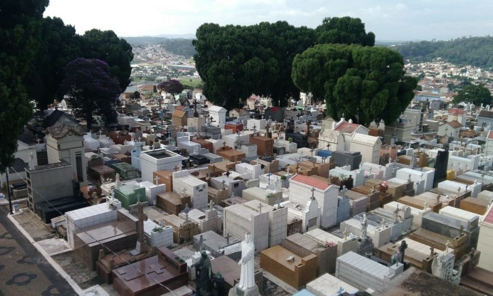 Cemitério Nossa Senhora do Desterro, em Jundiaí