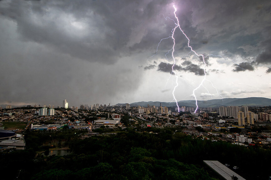 Tempestade em Jundiaí. (Foto: Pedro Amora)