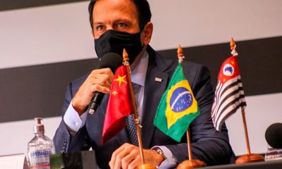 João Dória em reunião com embaixador da China: (Foto: Divulgação/Governo do Estado de São Paulo)