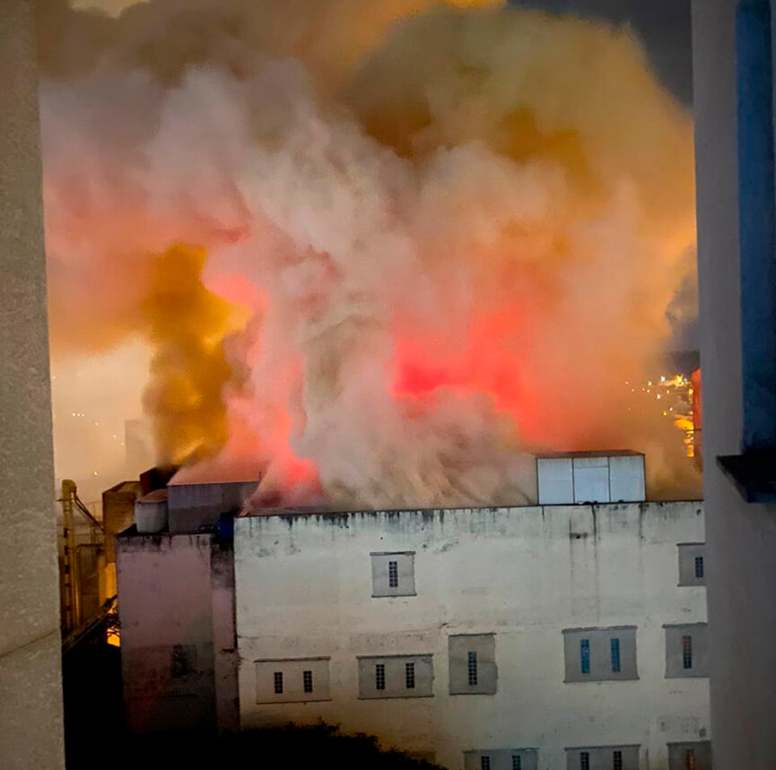 Incêndio na Vila Hortolândia. (Foto: Divulgação)