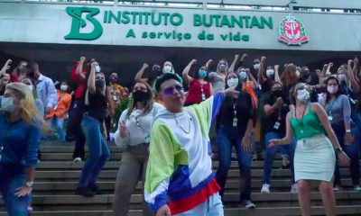 MC Fioti grava clipe no Butantan. (Foto: Divulgação)
