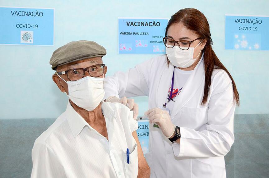 Vacinação Várzea Paulista. (Foto: Divulgação)