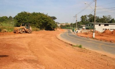 Louveira urbaniza estrada em trecho do Parque do Capivari