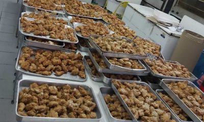 Formas com frango frito da Festa Italiana de Jundiaí