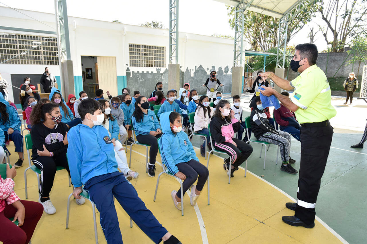 Educação no trânsito aconteceu na Emeb Irma Florida