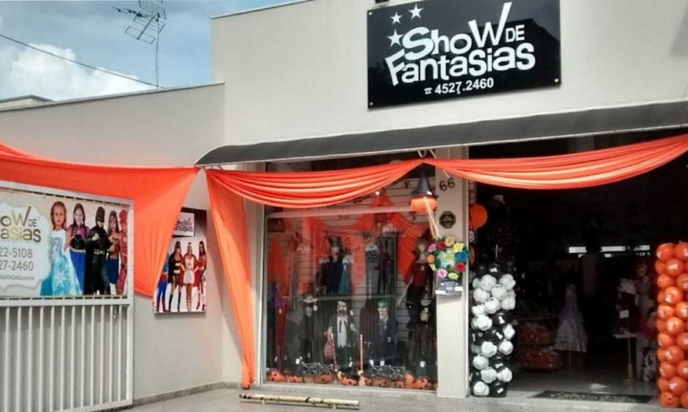 Fachada da loja Show de Fantasias, em Jundiaí