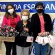 Representantes da Mary Kay com presentes em Hospital São Vicente