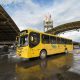 ônibus amarelo do transporte público de Jundiaí saindo do terminal