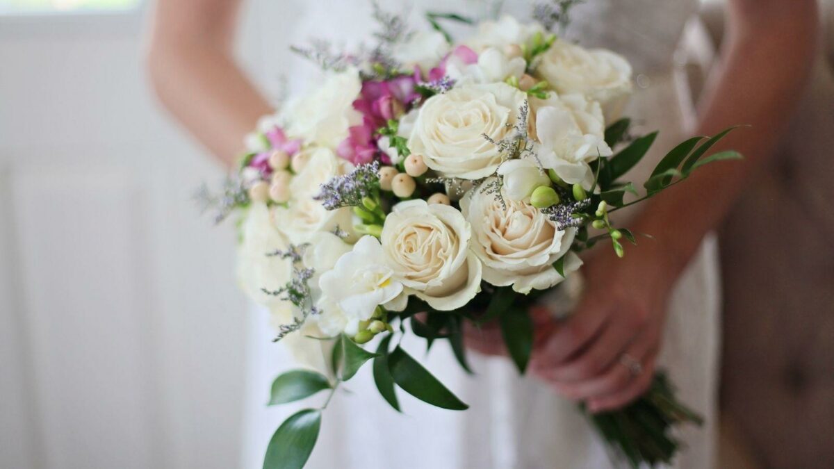 Flores para buquê de noiva: qual a melhor escolha para cada estação