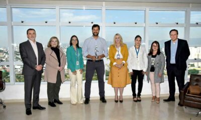 Prefeito de Jundiaí recebe prêmio do CIEE pelo programa de Estágio da prefeitura