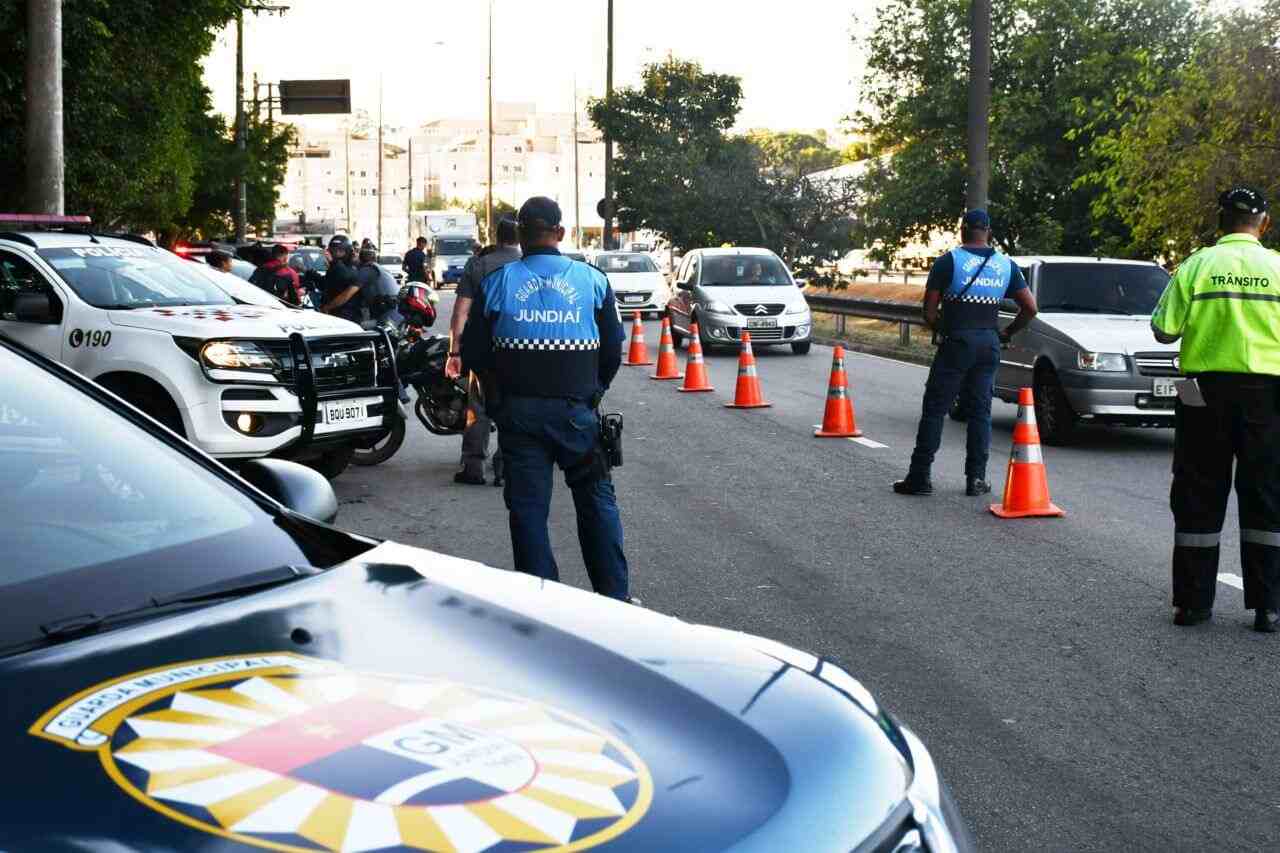 GMJ e Guarda de trânsito em bairros de Jundiaí