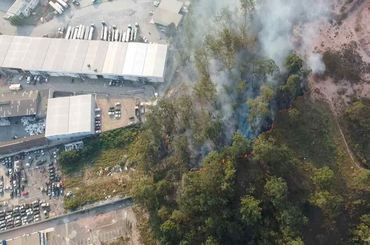 incêndio na área industrial em Várzea Paulista
