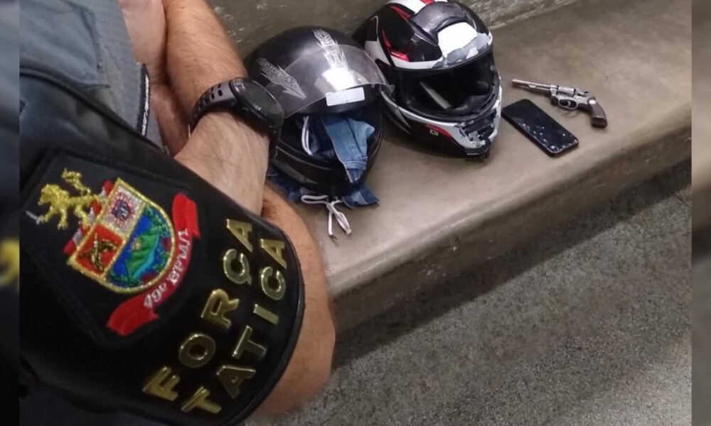 Polícia recupera motos roubadas