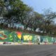 Com temática livre, artistas realizaram as intervenções de grafitagem ao longo do dia, no muro da rua Lacerda Franco