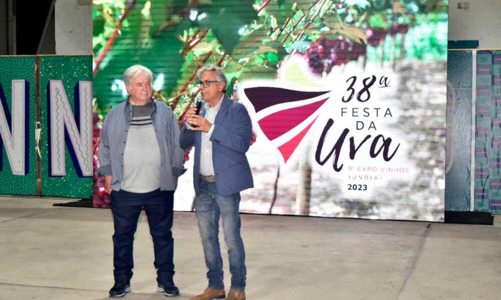 Eduardo Alvarez e Renê Tomasetto realizam a abertura da 33ª Festa da uva de Jundiaí