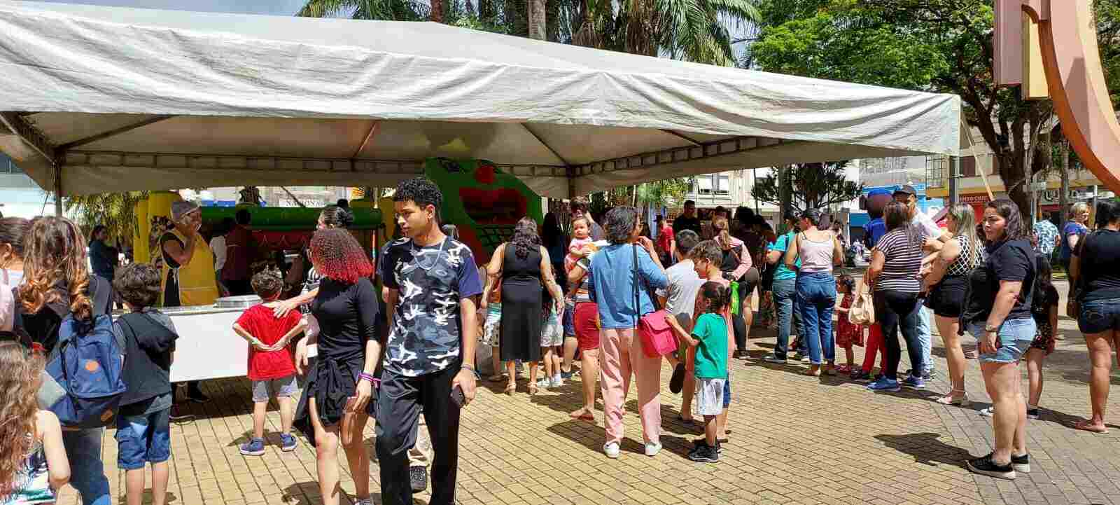 Ação da ACE no centro de Jundiaí