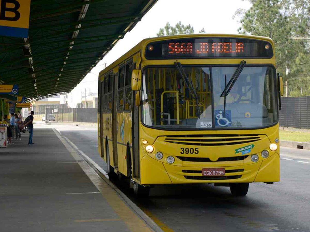 Ônibus de Jundiaí receberão reforços nos dias de jogos da seleção