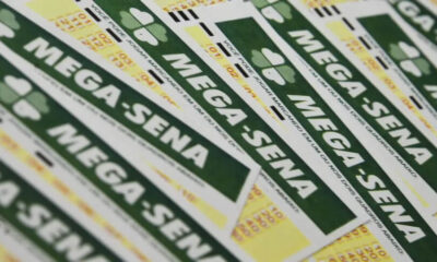 bilhetes de aposta da Mega-Sena acumulada