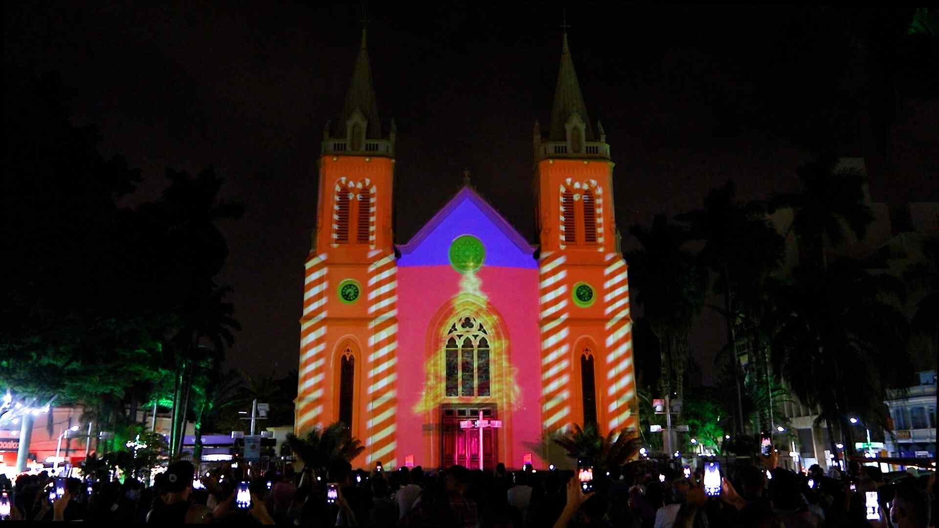 Projeção de Natal na Catedral Nossa Senhora do Desterro.